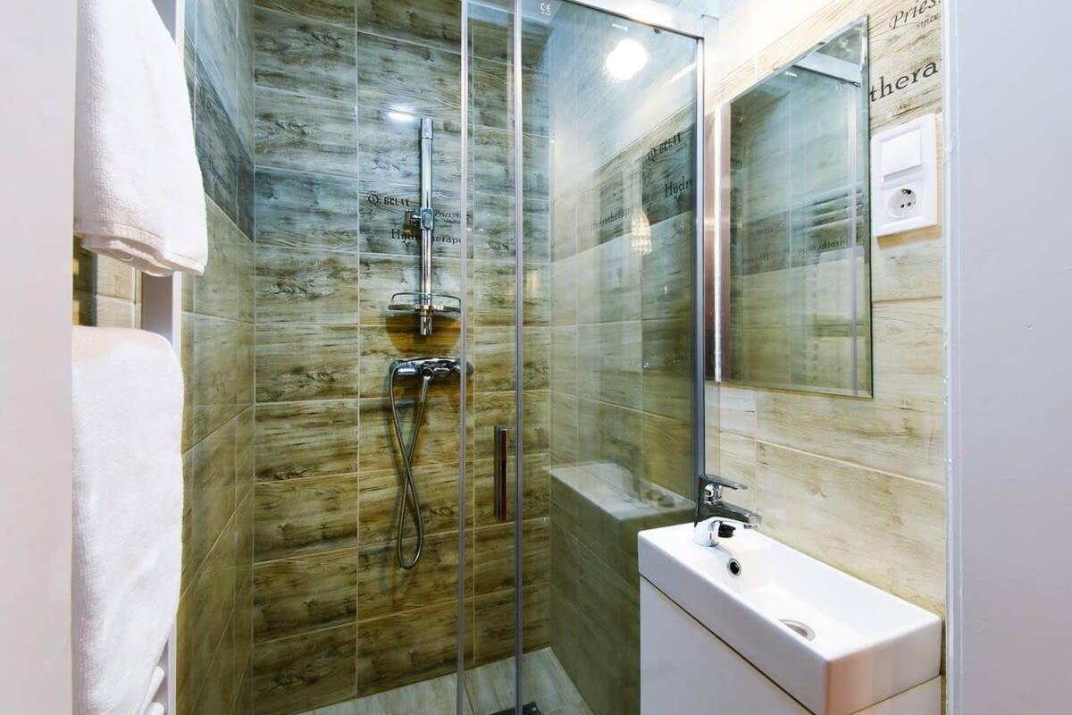 Very Central Very Spacious New Home Budapest Exterior photo