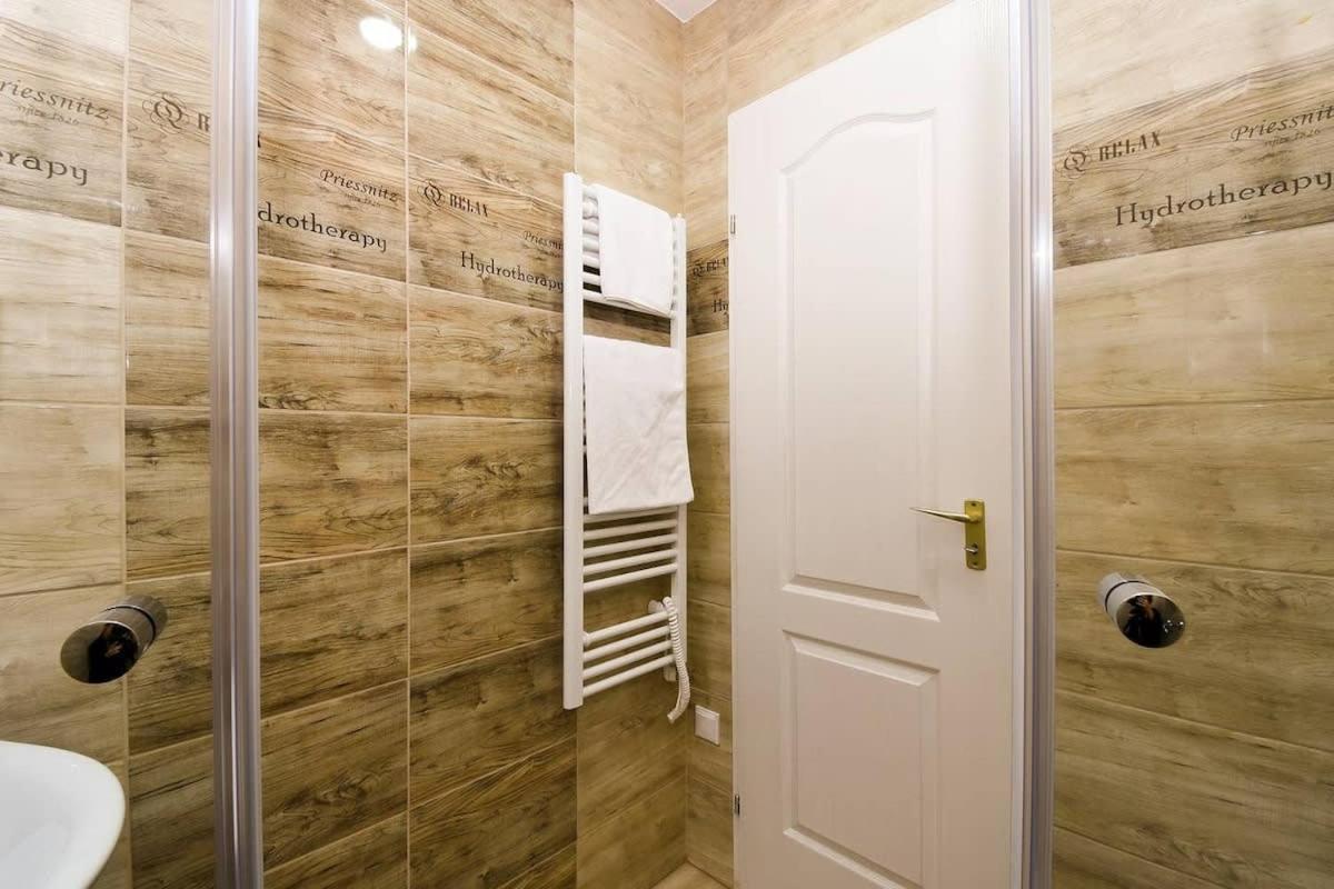 Very Central Very Spacious New Home Budapest Exterior photo