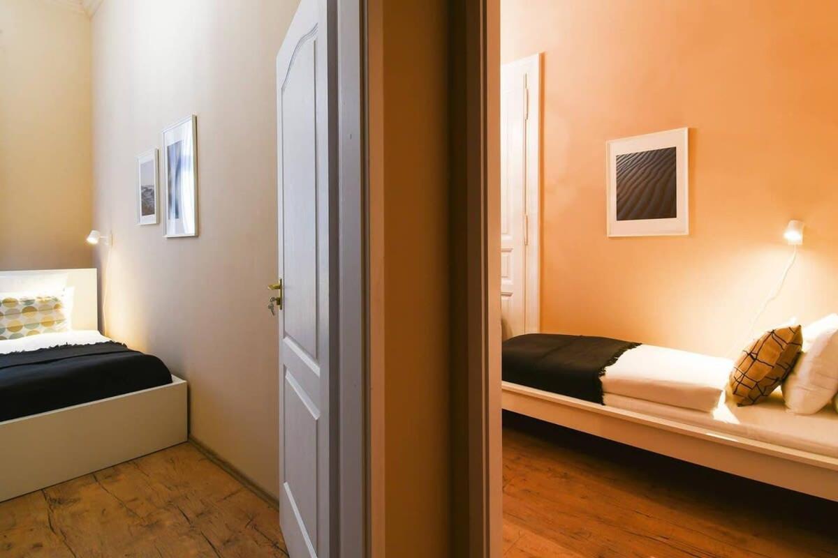 Very Central Very Spacious New Home Budapest Exterior photo